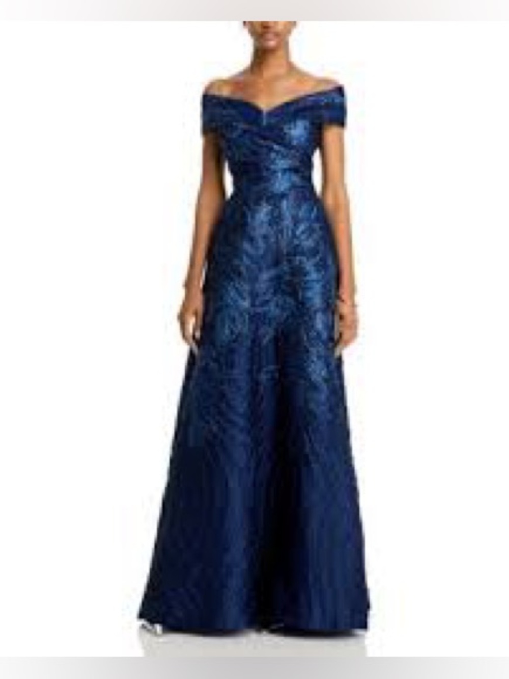 Teri Jon by Rickie Freeman

Metallic Floral Off-The-Shoulder Gown